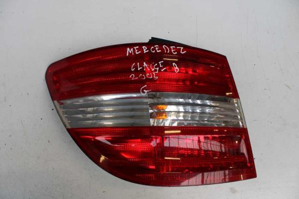 FEU ARRIERE GAUCHE MERCEDES - Vue 1